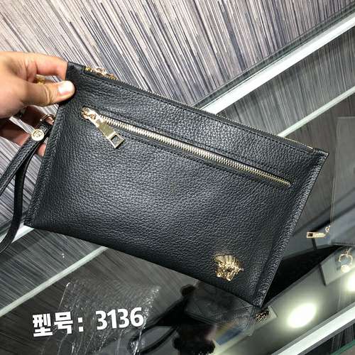 Picture of Versace Wallets _SKUfw82683950fw